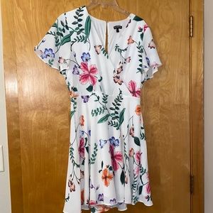 Express short white dress